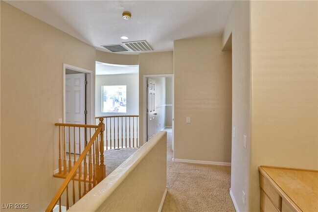 Building Photo - 2687 Bothwell Pl