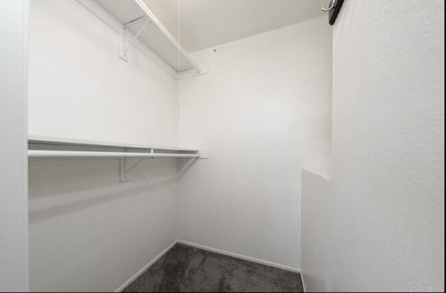 Building Photo - 9856 Buena Vista Ave