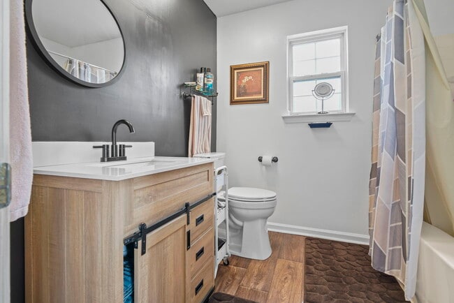 Building Photo - 309 McKendree Ln