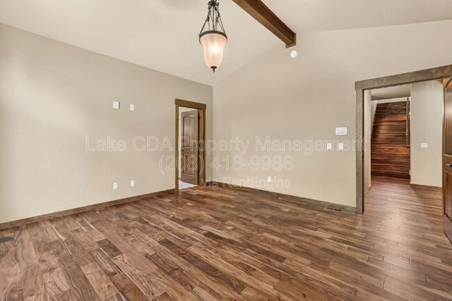 Building Photo - 8668 N Stable Trace Ct