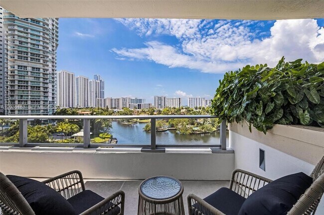 Building Photo - 330 Sunny Isles Blvd