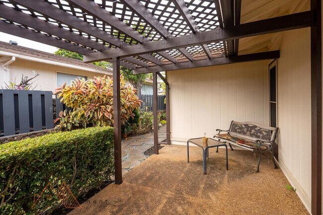 Building Photo - 92-1301-1301 Kikaha St