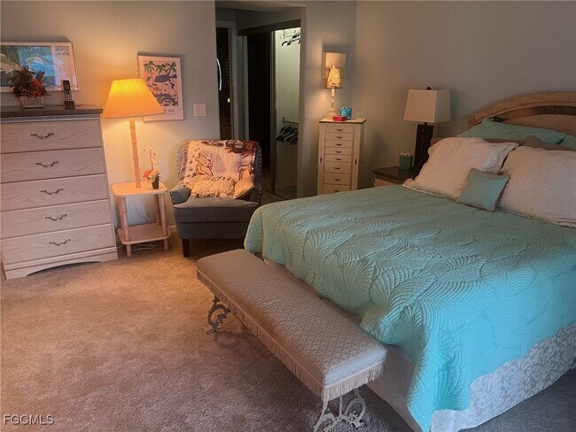 Building Photo - 13191 Oakmont Dr