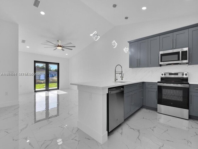 Building Photo - 5119 24th St SW