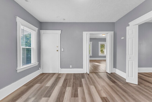 Building Photo - 2177 W 83rd St