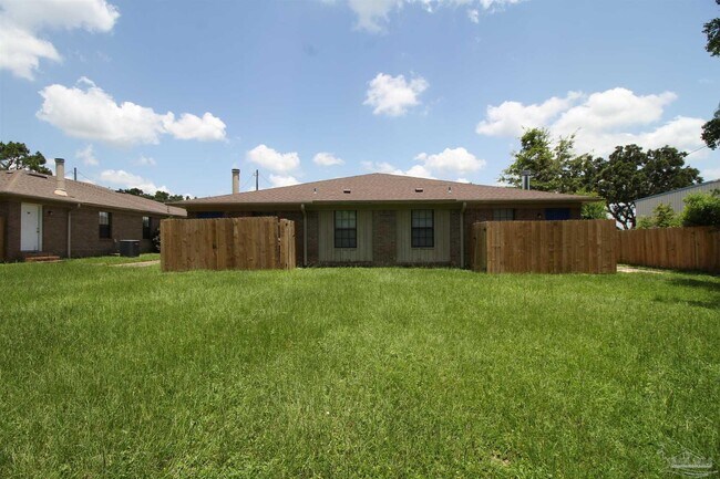 Building Photo - 2993 Junction Rd