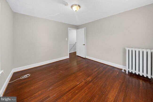 Building Photo - 1353 Kennedy St NW