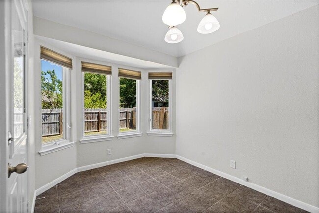 Building Photo - 1104 Winecup Ct