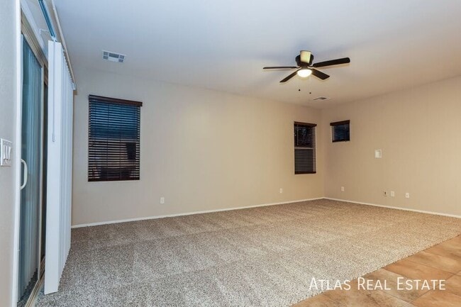 Building Photo - 1229 E Taylor Trail