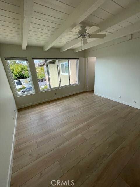 Building Photo - 241 Avenida Montalvo