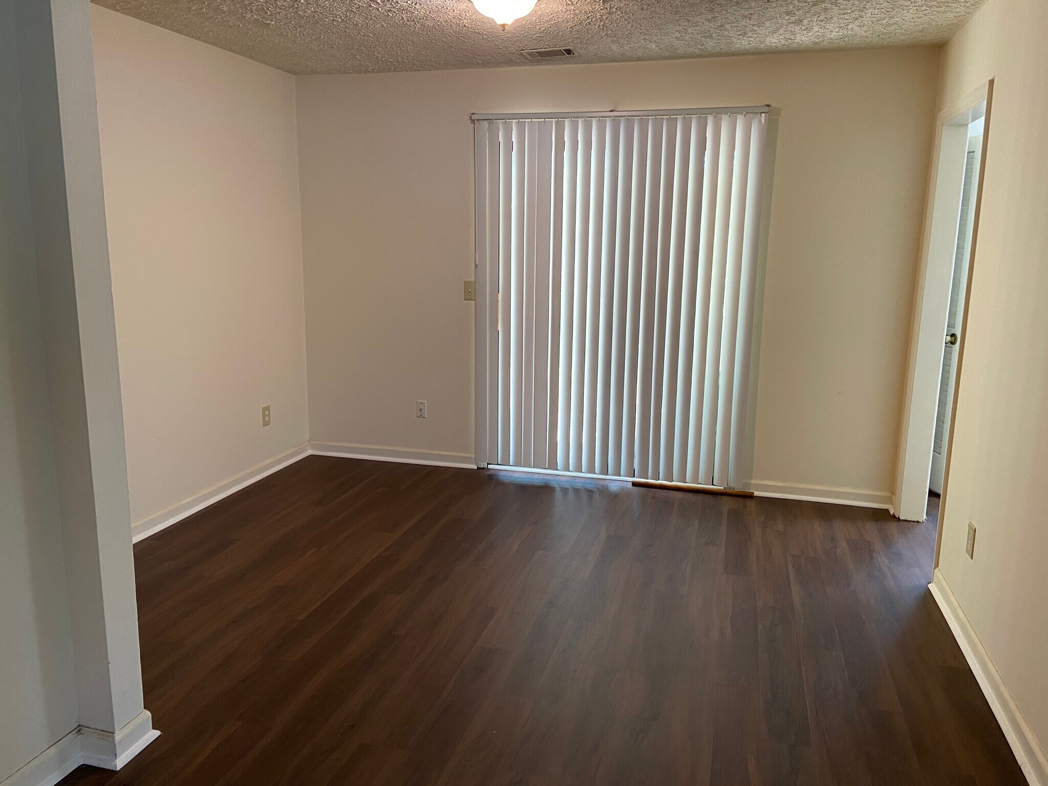 Dining room - 897 Ventnor Pl SW