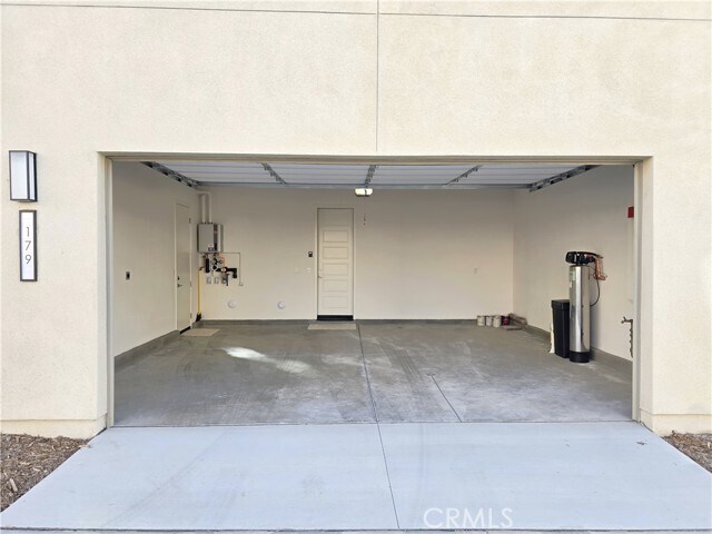 Building Photo - 179 Yugen