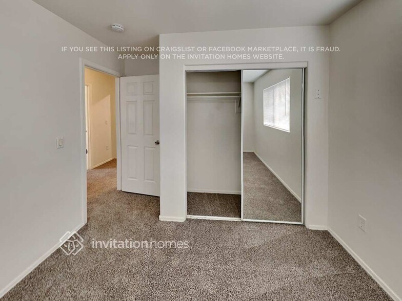 Building Photo - 8741 E Kiva Ave