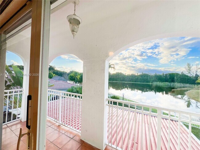 Building Photo - 3884 SW 150th Ct