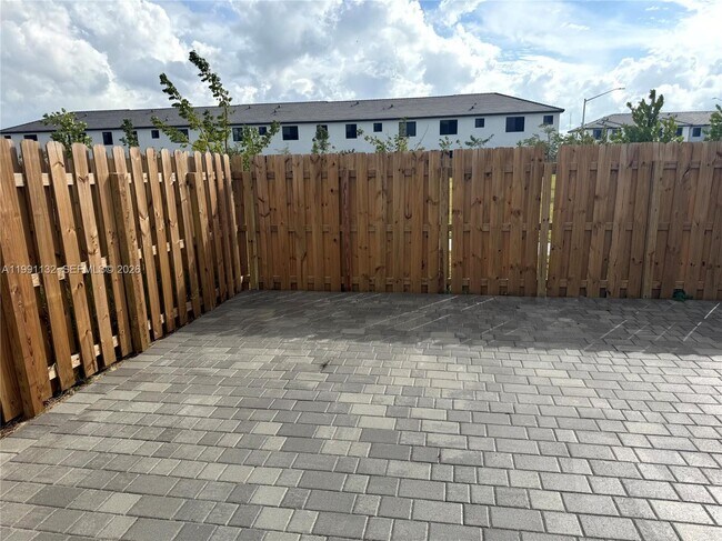 Building Photo - 18992 SW 344th Ter