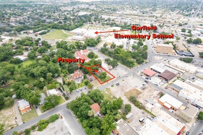Building Photo - 605 Griner St