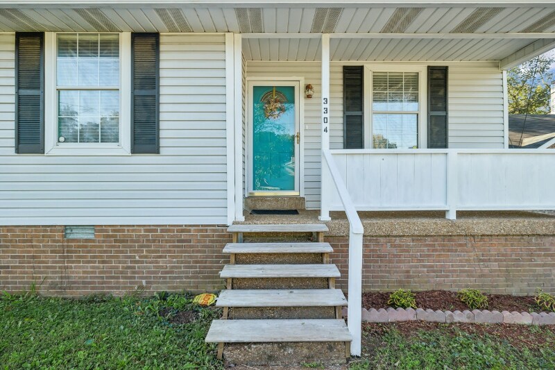 Building Photo - 3304 Oak Trees Ct
