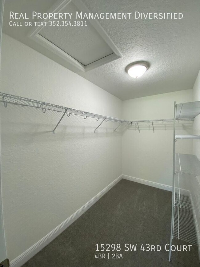 Building Photo - 15298 SW 43rd Ct