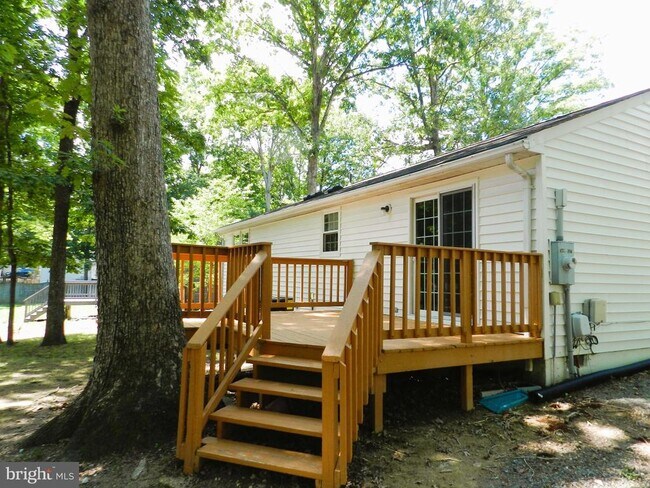 Building Photo - 10605 Holleybrooke Dr