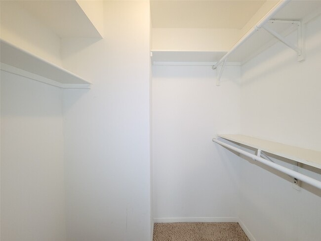 Building Photo - 13168 Trail Hollow Dr