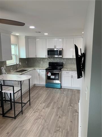 Building Photo - 2421 S Roman St