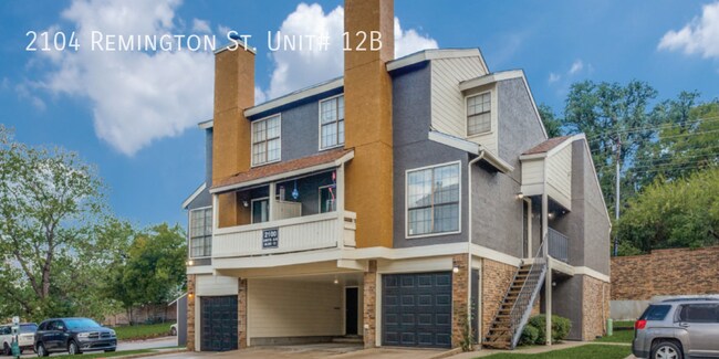 Building Photo - 2104 Remington St