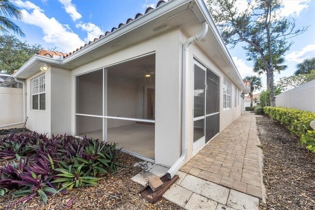 Building Photo - 3575 El Verdado Ct