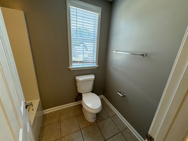 Building Photo - 3BR/2BA Home For Rent