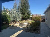 Building Photo - 261 Joyce Dr