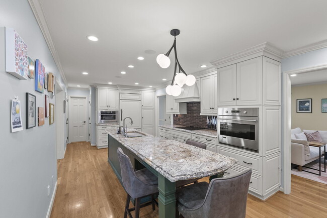 Building Photo - 309 Greenbriar Rd