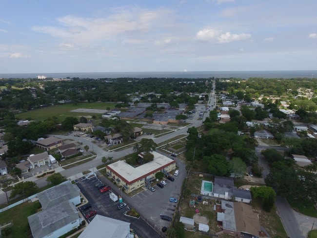 Building Photo - Coquina Court Apartments