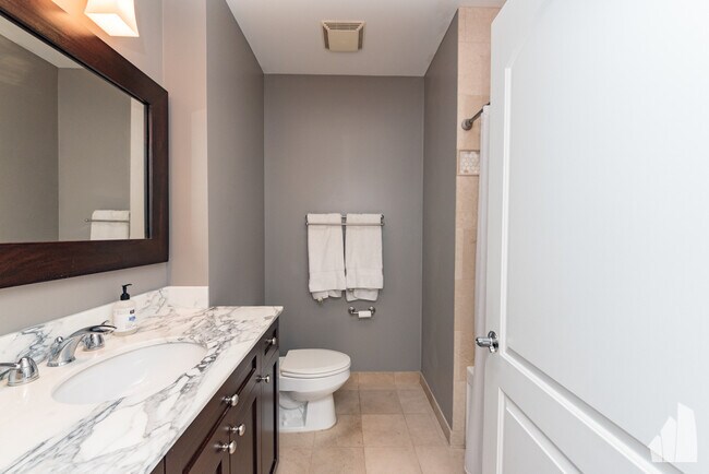 Building Photo - 101 W Superior St