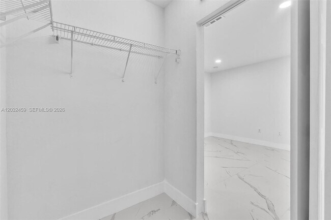Building Photo - 17337 NW 7th Ave