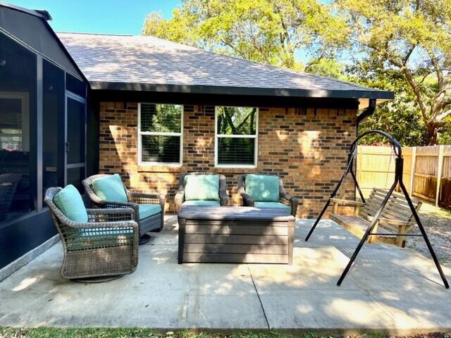 Building Photo - 16 Mariners Ln