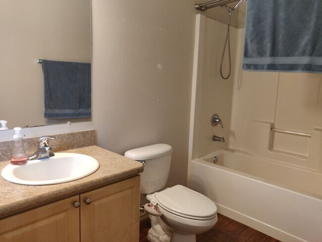 Building Photo - Charming 4-Bedroom Home on 1/2 Acre with a Fenced Backyard, Fully Insulated Double-Car Garage, in...
