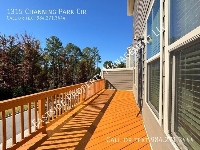 Building Photo - 1315 Channing Park Cir