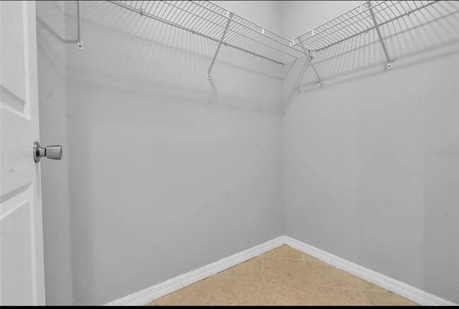 Building Photo - 447 Brayton Ln