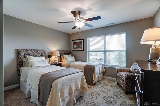 Building Photo - Charming 4 beds 5 bath in Centerville!
