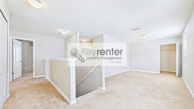 Building Photo - 14517 Dunrobin Dr