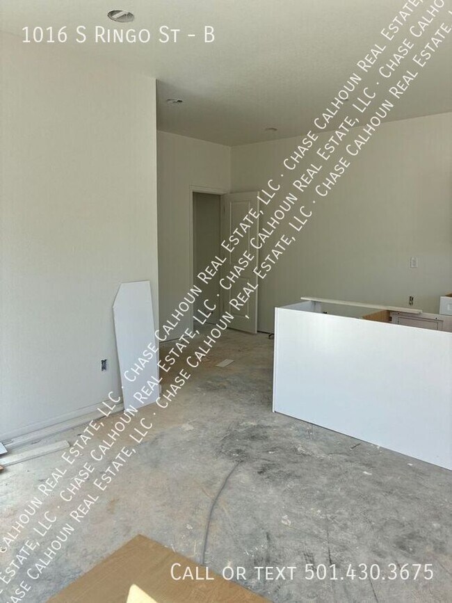 Building Photo - 1016 S Ringo St