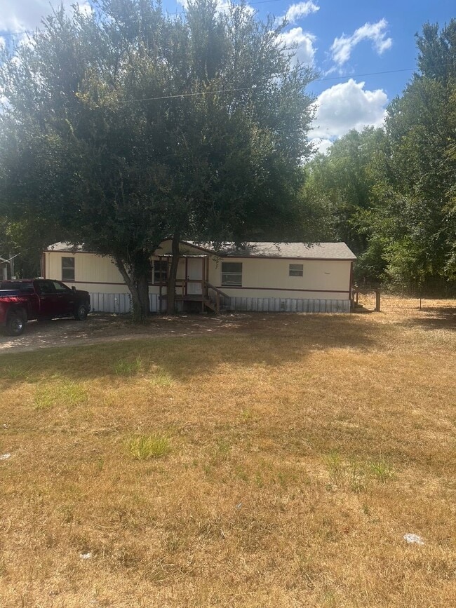 Building Photo - 3153 Eddy Gatesville Pkwy