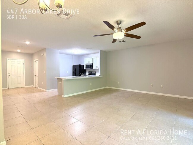 Building Photo - 447 Arbor Lakes Dr