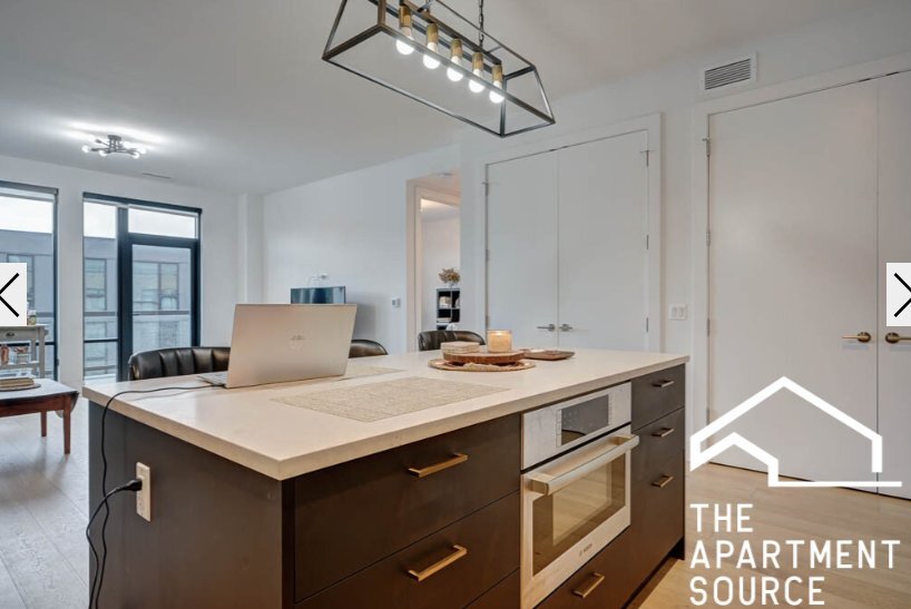 Building Photo - 1701 W Webster Ave