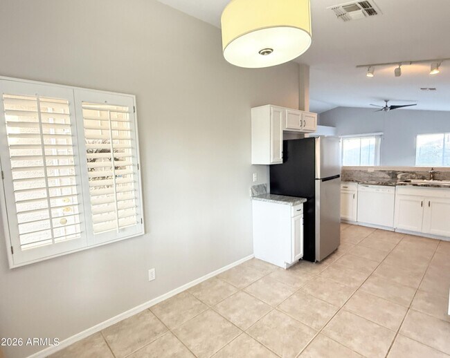 Building Photo - 11550 E Contessa St