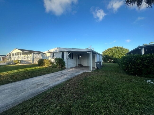 Building Photo - 1531 SW 64th Way