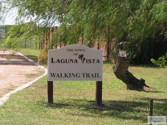 Building Photo - 801 Beach Blvd