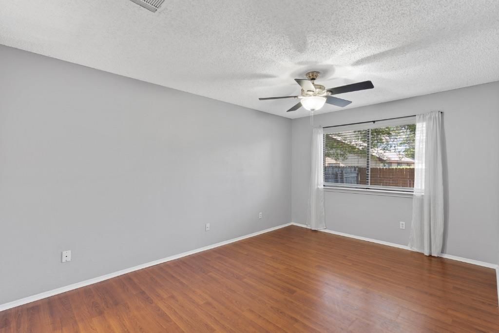 Building Photo - 12307 Emery Oaks Rd