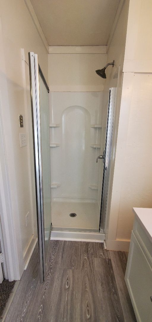 Building Photo - So Much Space