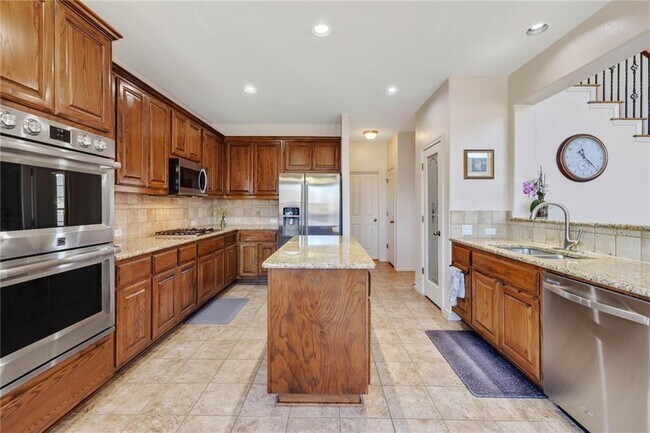Building Photo - 601 Riley Trl
