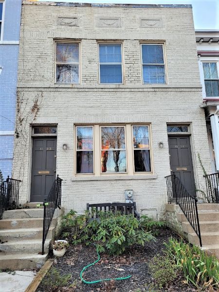 Primary Photo - 1133 G St NE